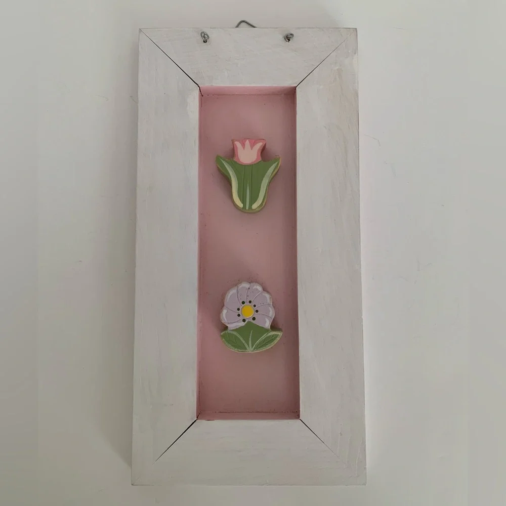 NWT Vintage Flowers Wall Art 2001 Wooden Hanging Picture Pink White Cottagecore